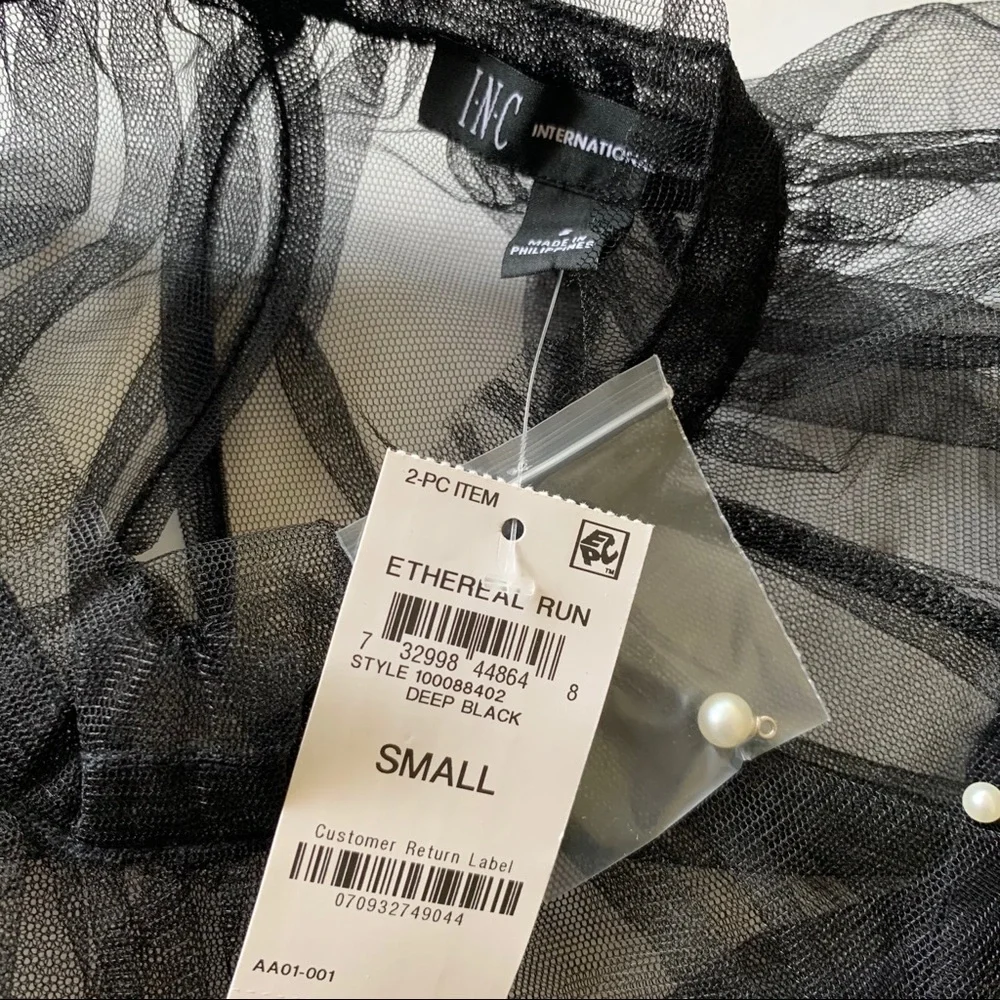 🌸New🌸 Embellished Sheer Mock Top Black INC Sz S - Picture 5 of 9